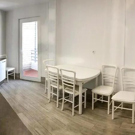 Aurora Apartment *